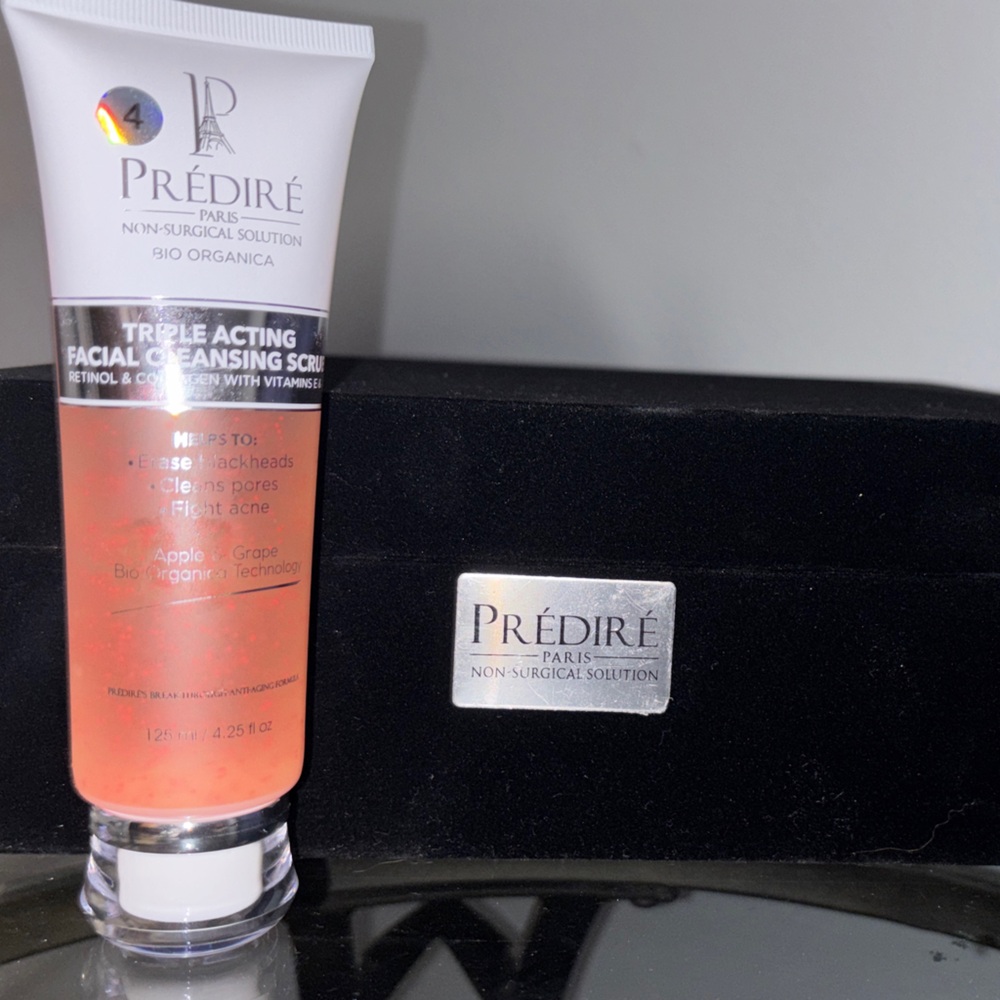 Predire Triple Acting Facial Cleansing Scrub